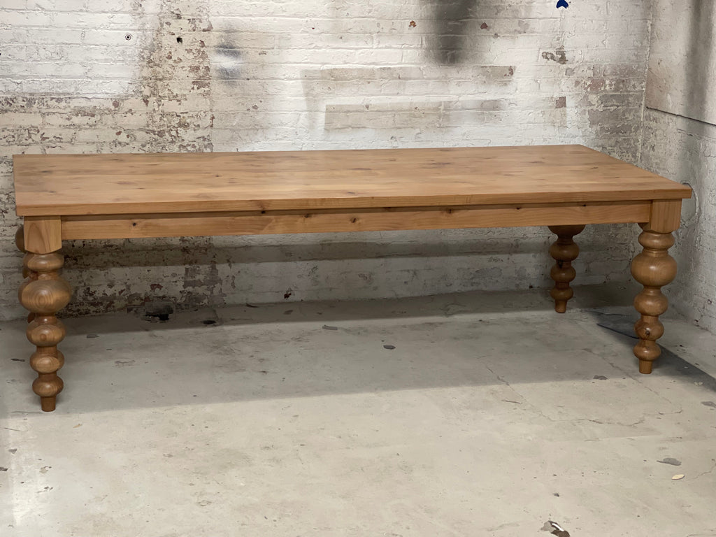 Alice Turned Leg Dining Table - Early American
